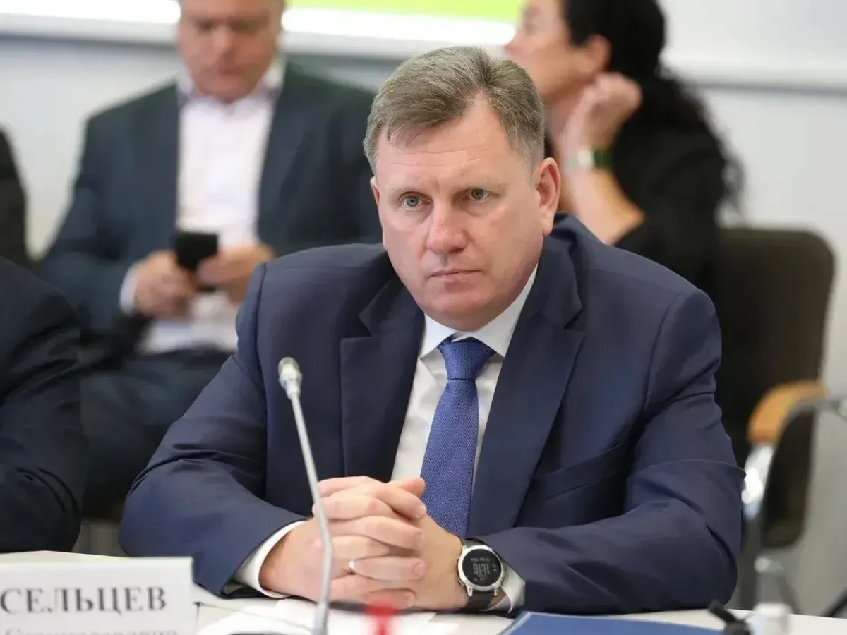 Молодежный парламентаризм обсудили в Ельце