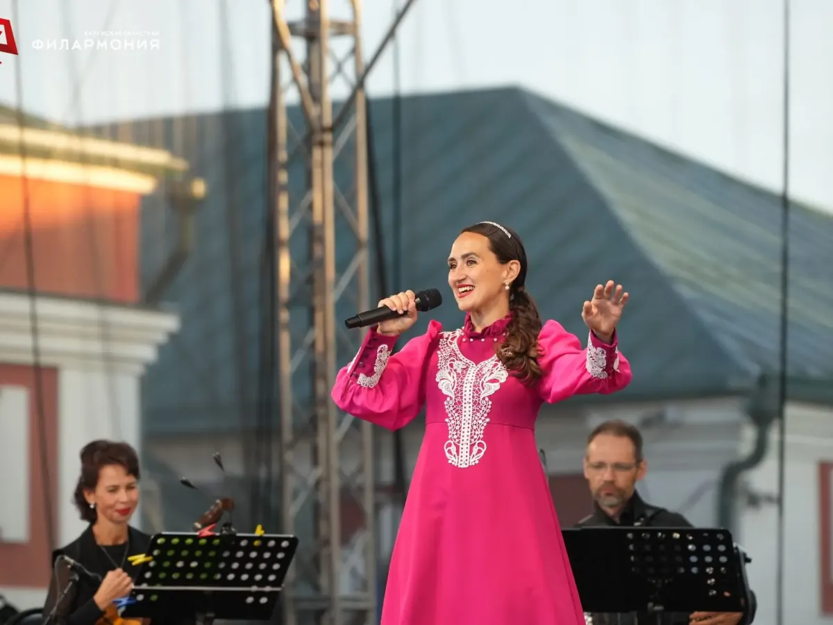 Вечер русского колорита прошёл в Гостином дворе
