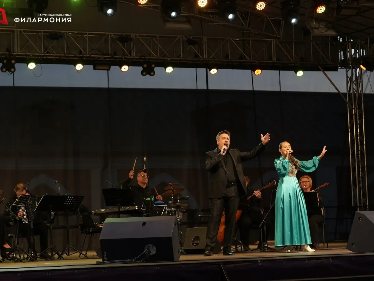 Вечер русского колорита прошёл в Гостином дворе